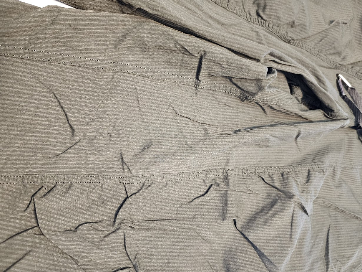 Size 8 - Lululemon Dance Studio Jogger *29