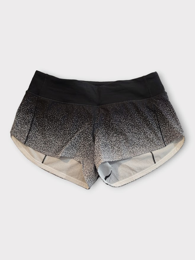 Size 6 - Lululemon Speed Up Short *2.5