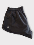 Size 6 - Lululemon Hottie Hot shorts