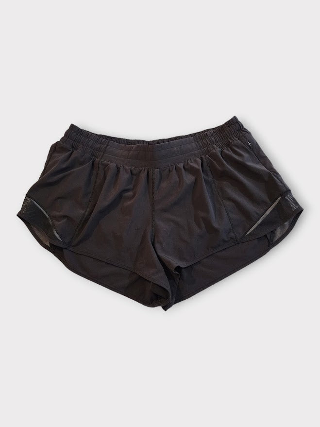 Size 14 - Lululemon Hotty Hot Short II *2.5