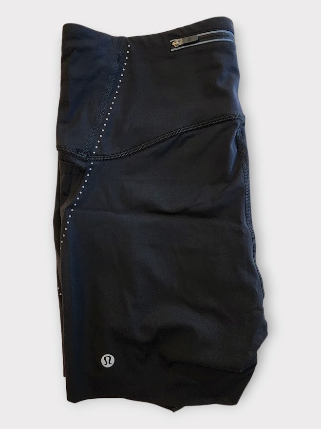 Size 10 - Lululemon Free to Speed High Rise Short 5*