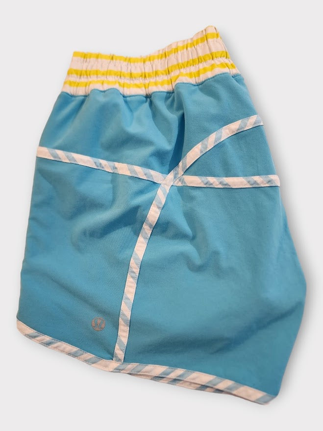 Size 8 - Lululemon tracker Shorts