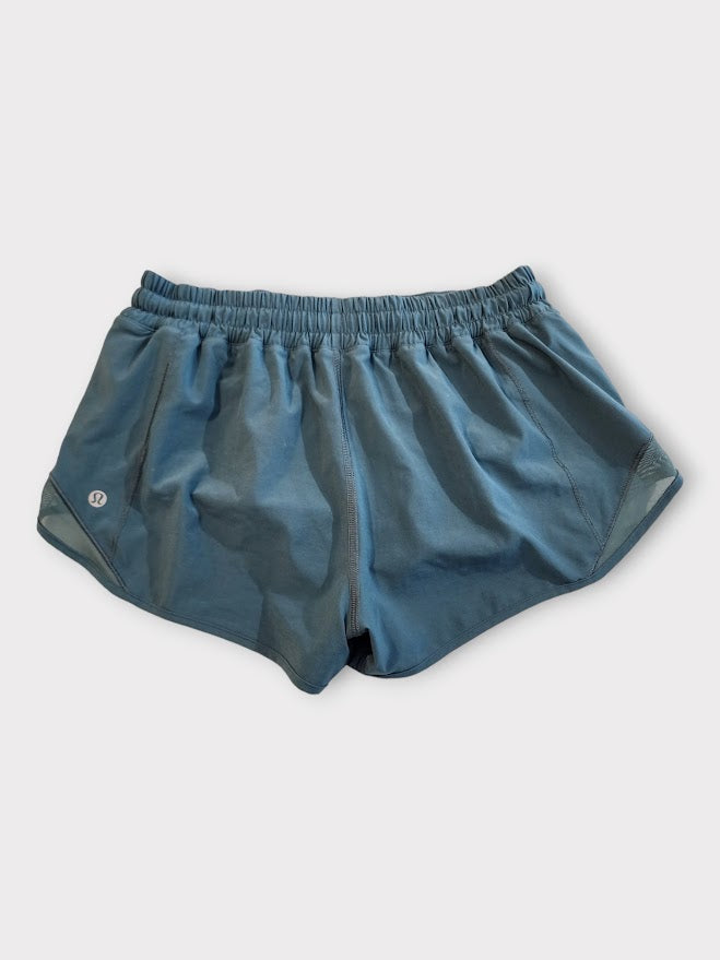 Lululemon 10 shorts hotty - Gem