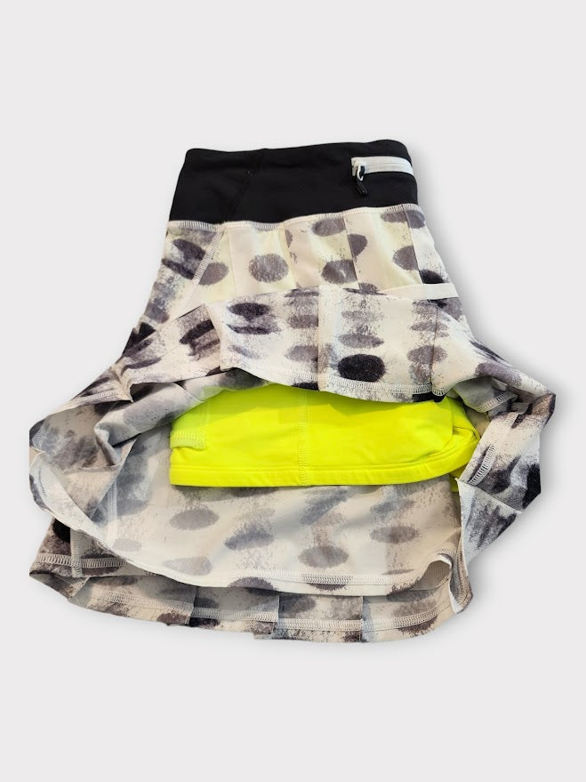 Size 8 - Lululemon Run: Pace Setter Skirt (Tall)