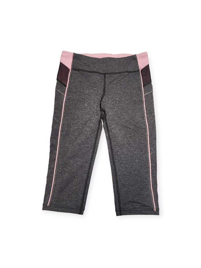 Size 12 - Ivivva crop *Leg Pocket