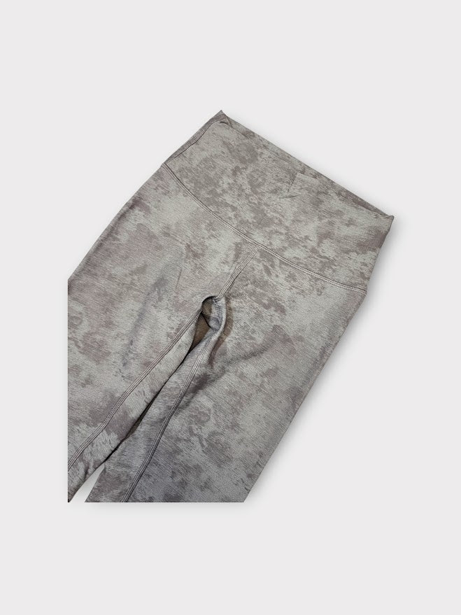 Size 4 - Lululemon Wunder Train High-Rise Tight 25*