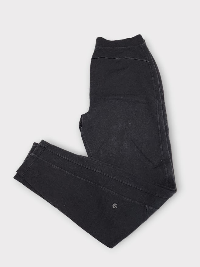 Size 6 - Lululemon Free To Roam Jogger *30