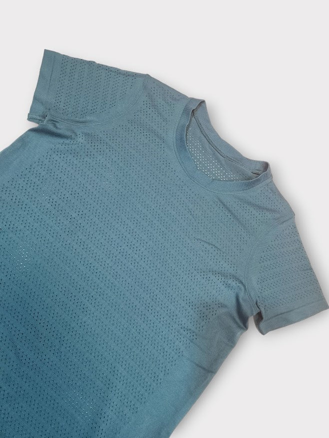 Size 8 - Lululemon Breeze By Short Sleeve *Squad