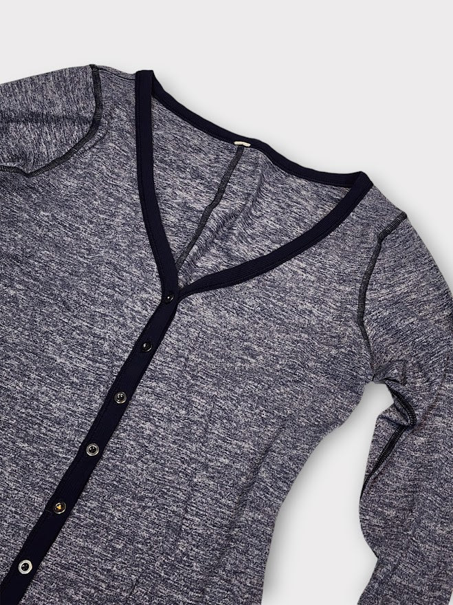 Size 4 - Lululemon Awesoma Henley