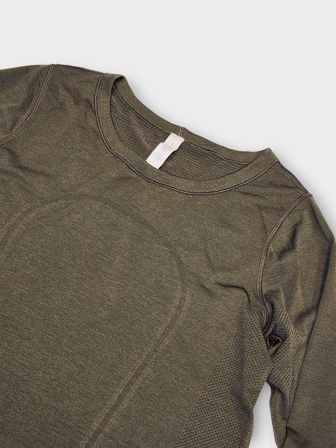 Size 4 - Lululemon Swiftly Tech Long Sleeve (Breeze) (Relaxed Fit)