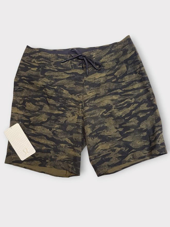 Medium (34*) - Men's Lululemon Current State Short *9