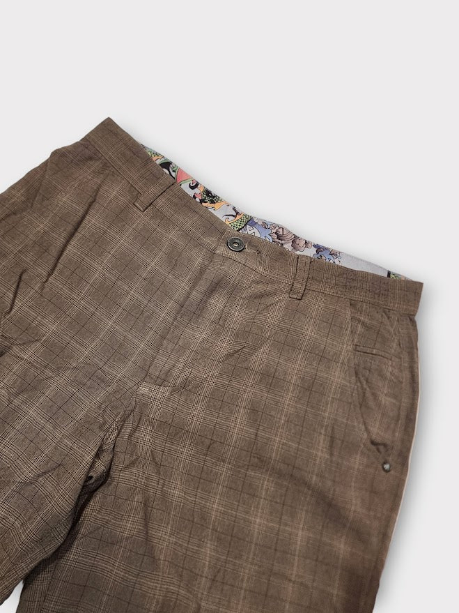 Medium (34*) - Men's Lululemon Kahuna Shorts