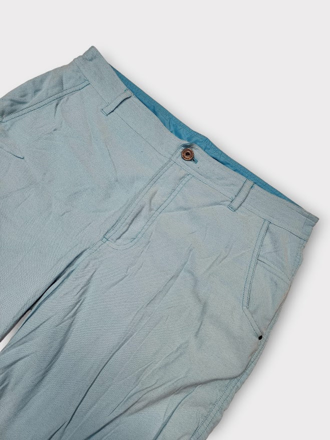 Medium - Lululemon Daily Shorts 36*