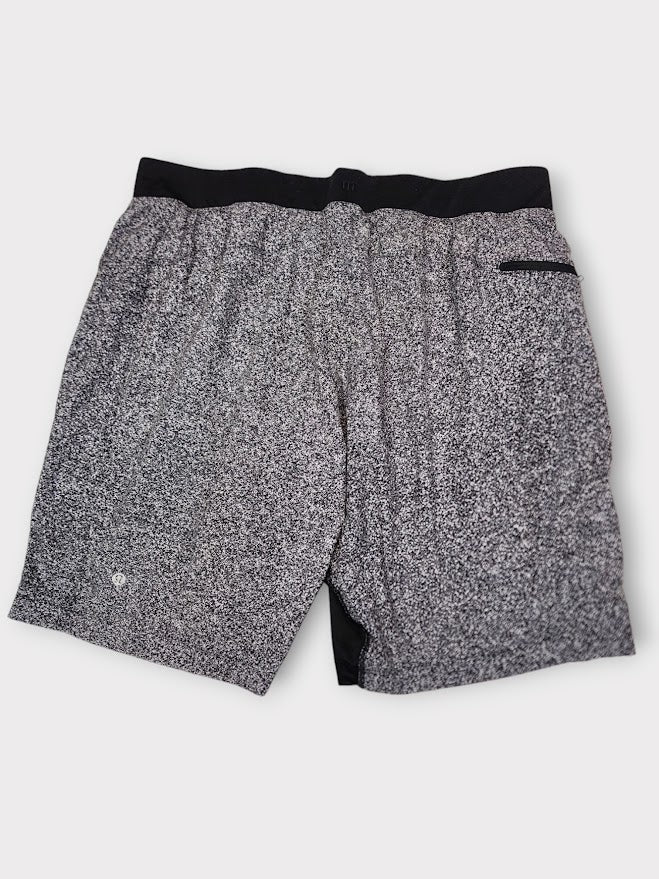 Extra Extra Large - Lululemon T.H.E. Short *Luxtreme Liner 9*