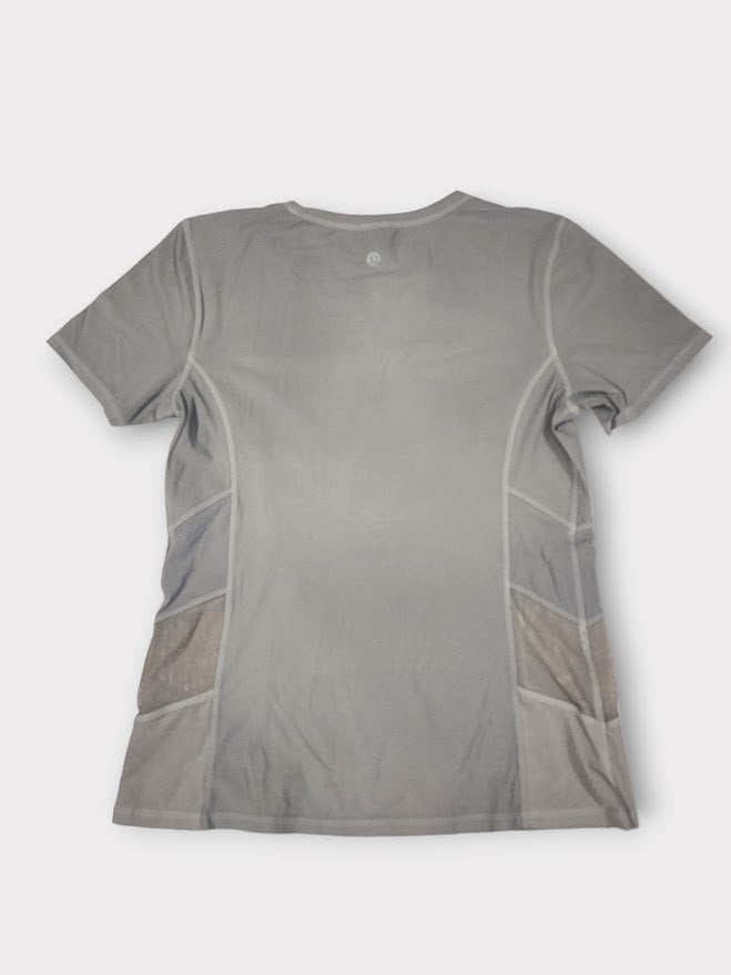 Size 6 - Lululemon Cross Court Play Short Sleeve