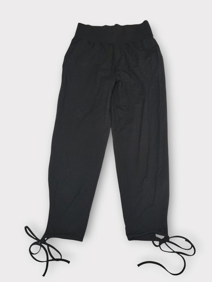 Size 4 - Lululemon Spirited Sissone Pant *25