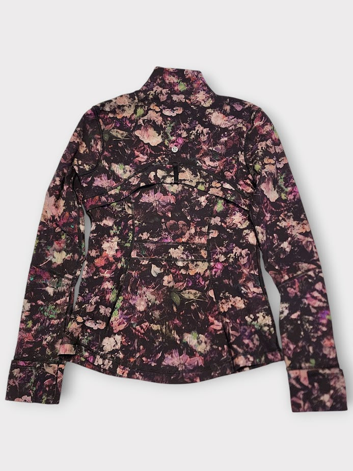 Size 8 - Lululemon Define Jacket *Luxtreme