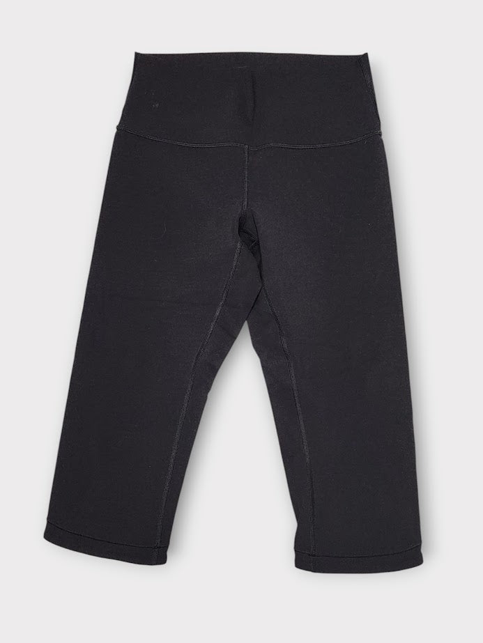 Size 8 - Lululemon Wunder Under Crop (Hi-Rise)