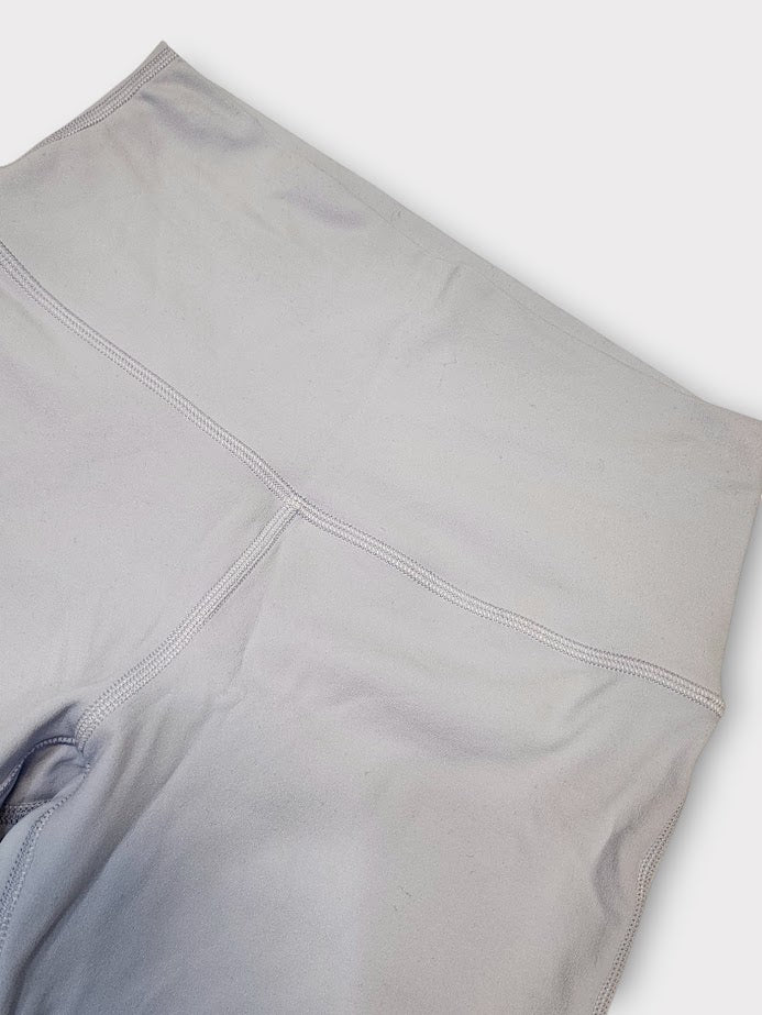 Size 6 - Lululemon Align High-Rise Crop 21*