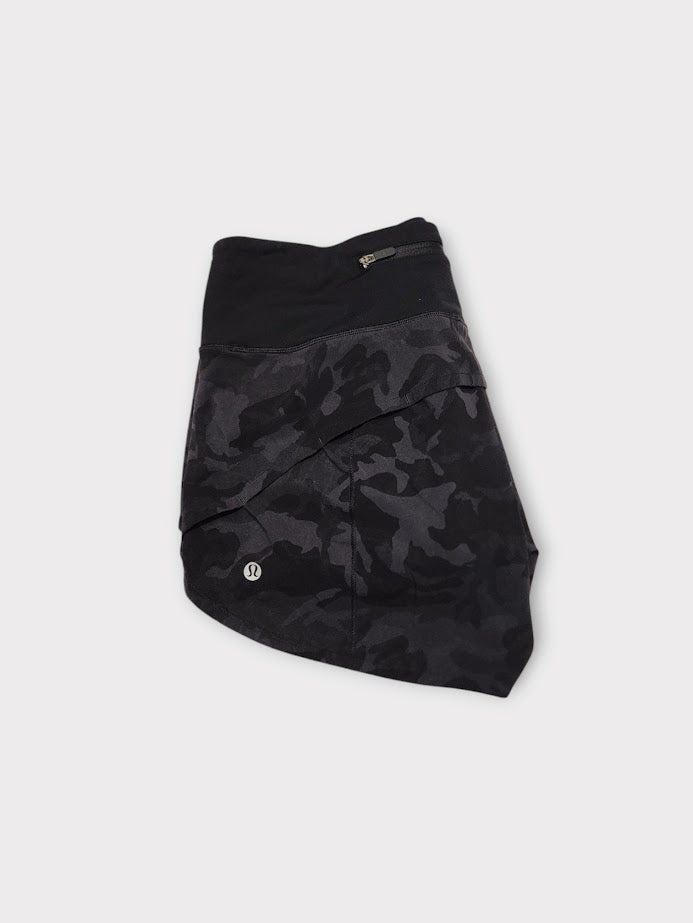 Size 6 - Lululemon Speed Up Short Long *4" Updated Fit