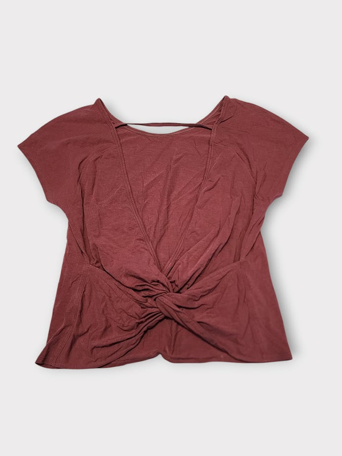 Size 6 - Lululemon Twist It Tee