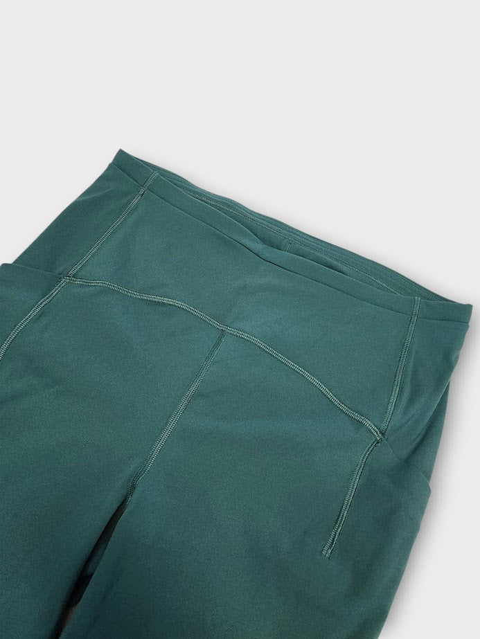 Size 8 - Lululemon Swift Speed High-Rise Crop 21"