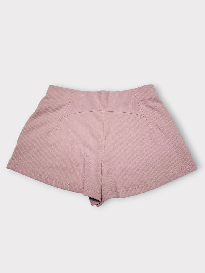 Size 8 - Lululemon Ribbed Softstreme High-Rise Short 2"