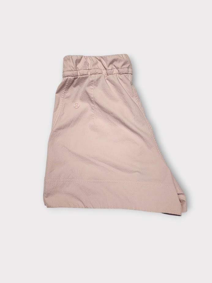 Size XS (4) - Lululemon Cinchable Waist High-Rise Woven Short 3.5"