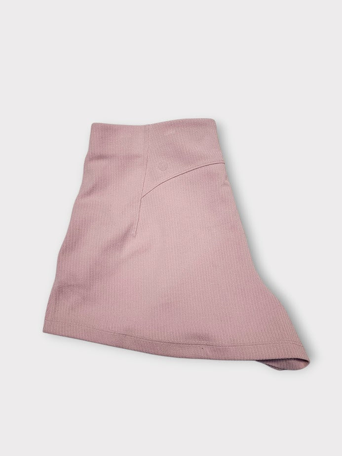 Size 8 - Lululemon Ribbed Softstreme High-Rise Short 2"