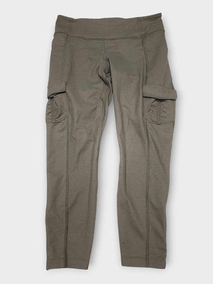 Size 10 - Lululemon Scenic Route 7/8 Tight *25"