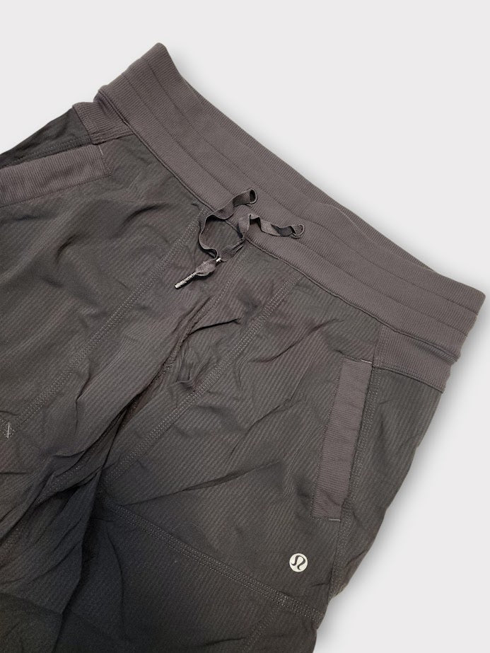 Size 4 - Lululemon Studio Crop