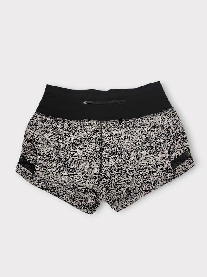 Size 6 - Lululemon Pace Perfect Short (3")