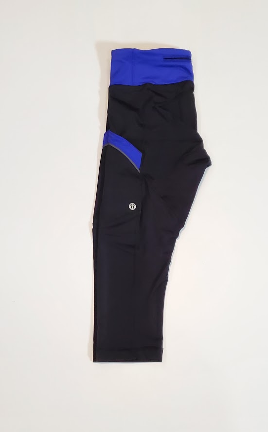 Size 4 - Lululemon Crops