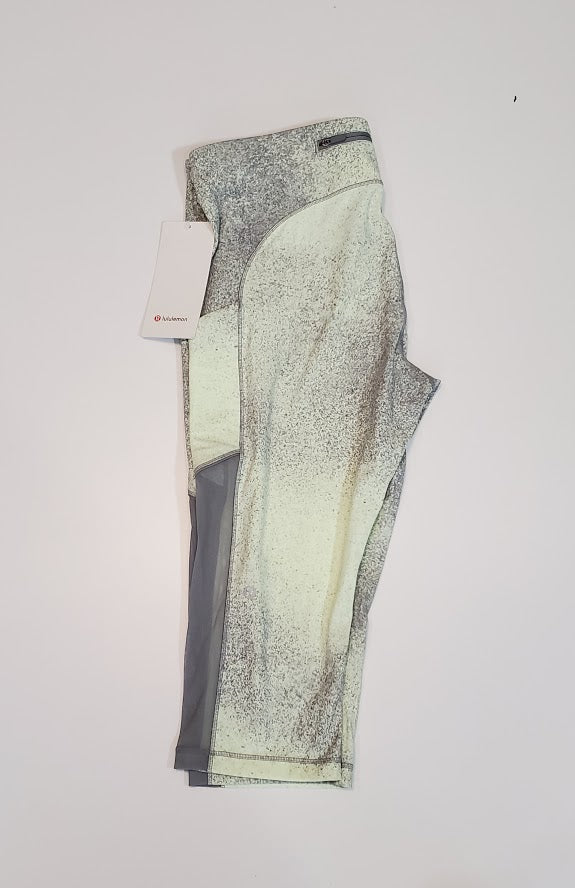 Size 12 - Lululemon Speed Up Crop *Mesh *21