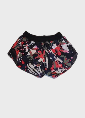 Size 2 - Lululemon Hotty Hot Short 2.5*