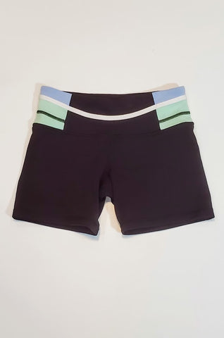 Size 4 - Lululemon Groove shorts *reversible