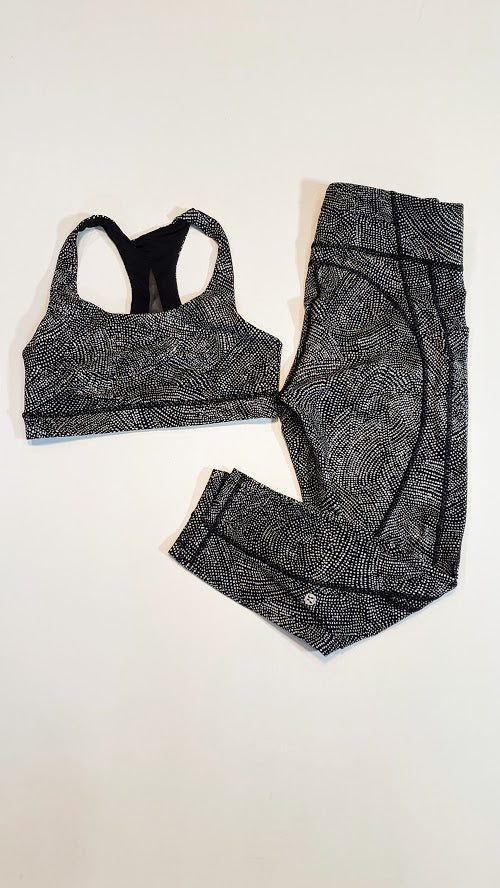 Size 6 - Lululemon Invigorate Bra