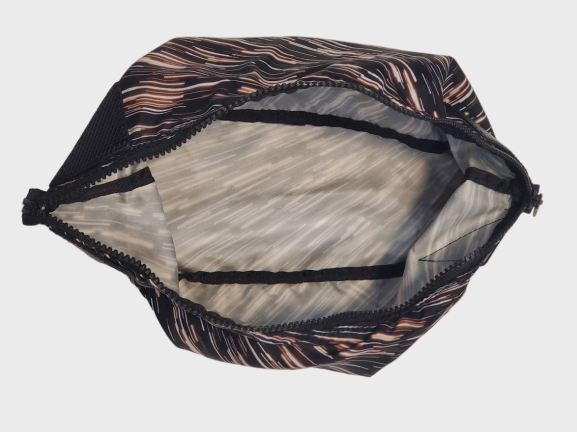 Lululemon Acute Kit 5L