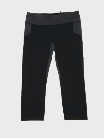 Size 8 - Lululemon Crop