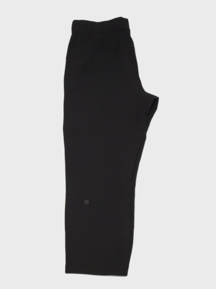 Size 6 - Lululemon On The Fly Crop *Woven 23*