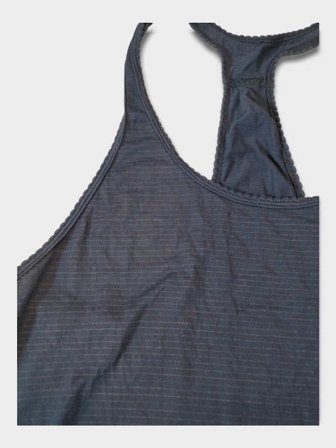 Size 4 - Lululemon 105 F Singlet