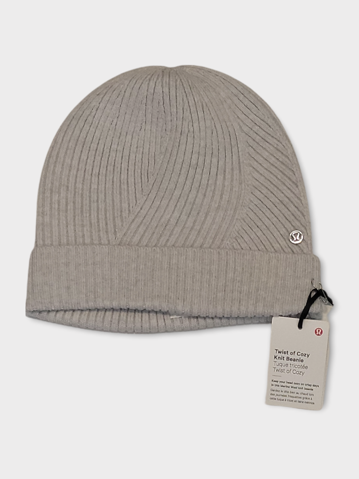 Lululemon twist of sales cozy knit beanie