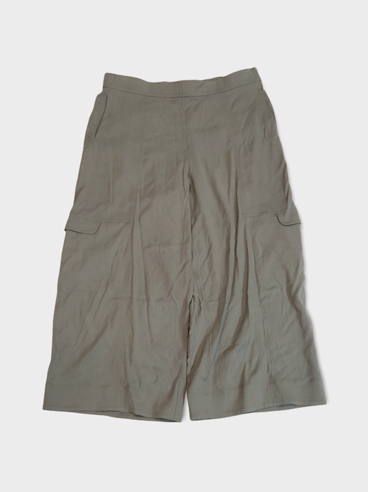 Size 12 - Lululemon Metropolis Maven High Rise Crop