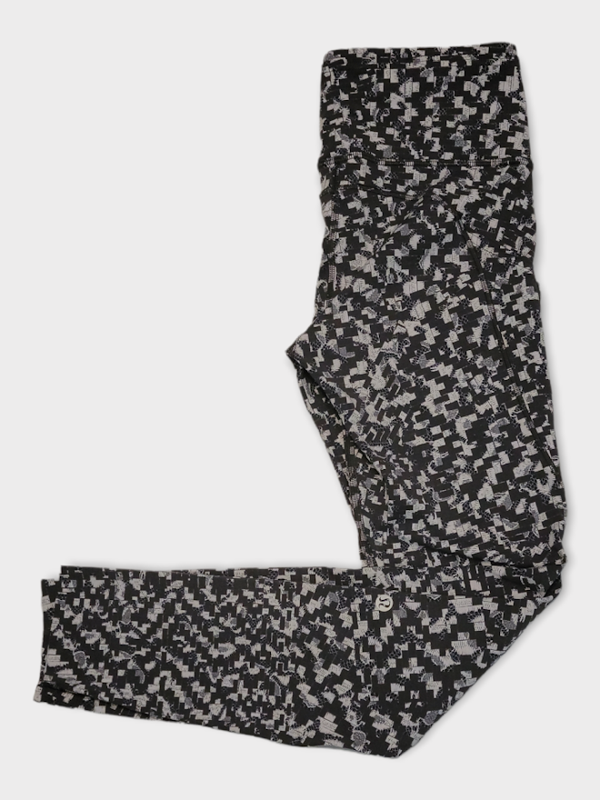 Size 6 - Lululemon Fast and Free Tight II 25" *Non-Reflective Nulux