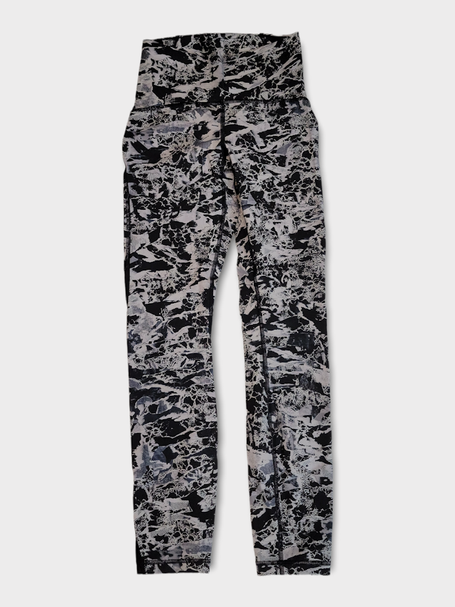 Size 2 - Lululemon Train Times 7/8 Pant (25* high-rise)
