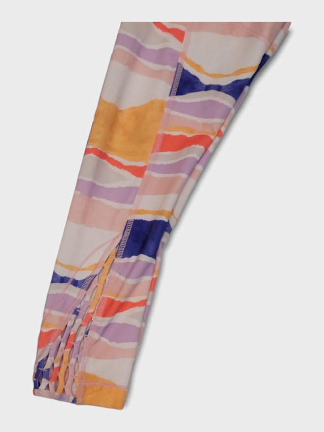 Size 2 - Lululemon True Self Crop