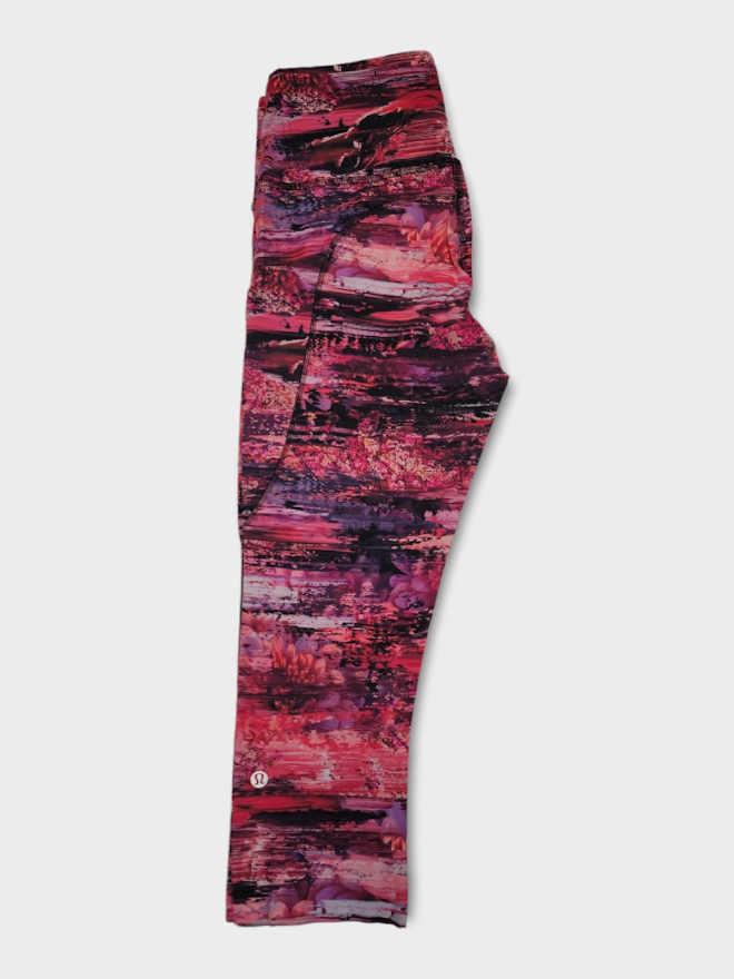 Size 6 - Lululemon Fast & Free Crop II *Nulux 19