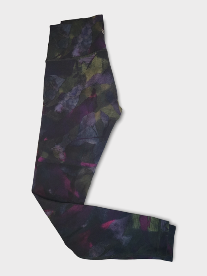 Size 6 - Lululemon Wunder Under Hi-Rise Tight (Full-On Luxtreme 28*)