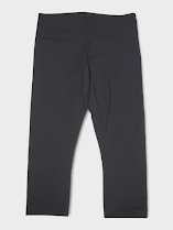 Size 6 - Lululemon Wunder Under Crop