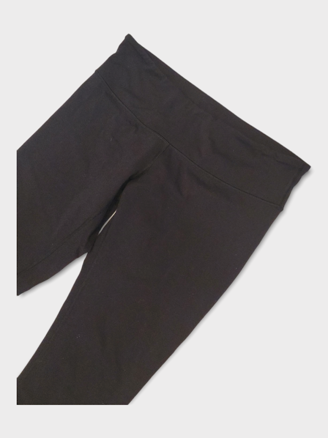 Size 10 - Lululemon Wunder Under Crop